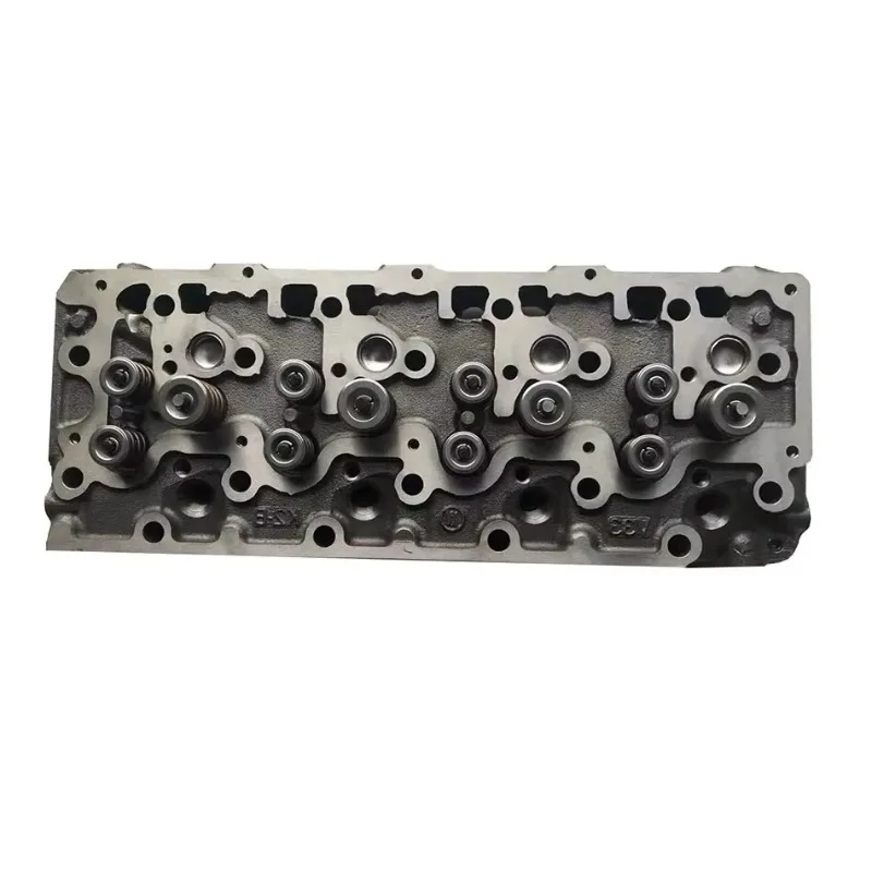 

2025 Machinery Engine Parts Wholesale Brand New V3300 Engine Cylinder Head Assy For Kubota Engine Parts V2203 V2403 V3307 V2607