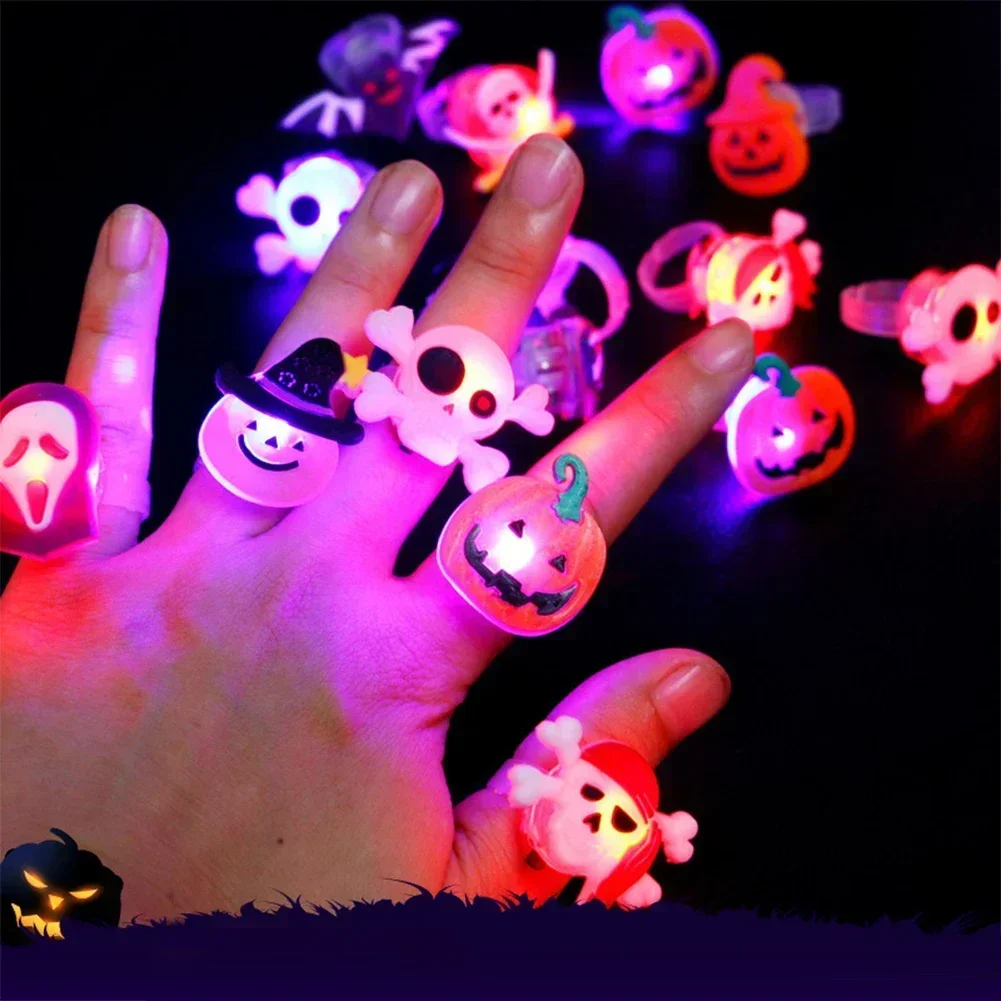 LED Halloween Rings Glowing Pumpkin Ghost Skull Spider Finger Luminous Rings Bracelet Halloween Party Cosplay Decoration Props