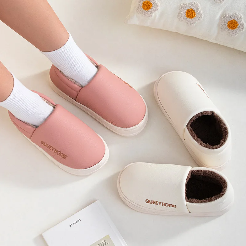 

Waterproof cotton slippers for men anti slip for suitable for home thick soled cotton slippers for women zapatillas de mujer