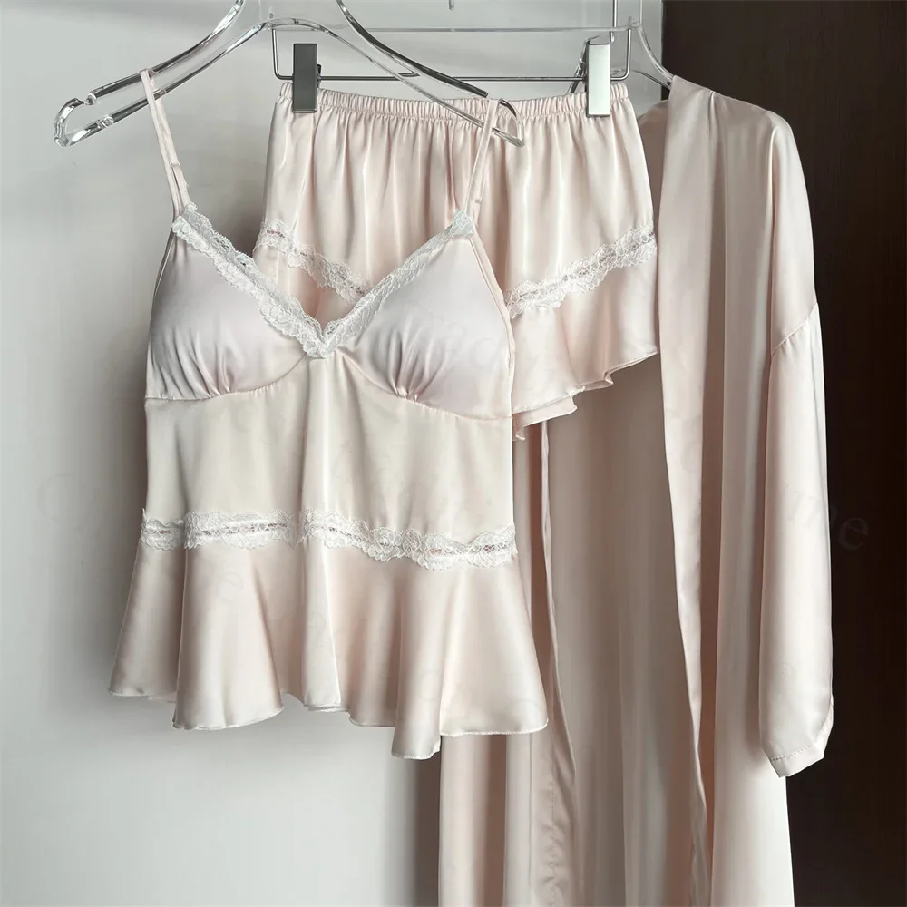 

Пижамный комплект в стиле принцессы, одежда для сна с милой кружевной отделкой, мягкий ледяной шелк, домашняя одежда, женский летний весенний новый костюм на бретельках и шорты