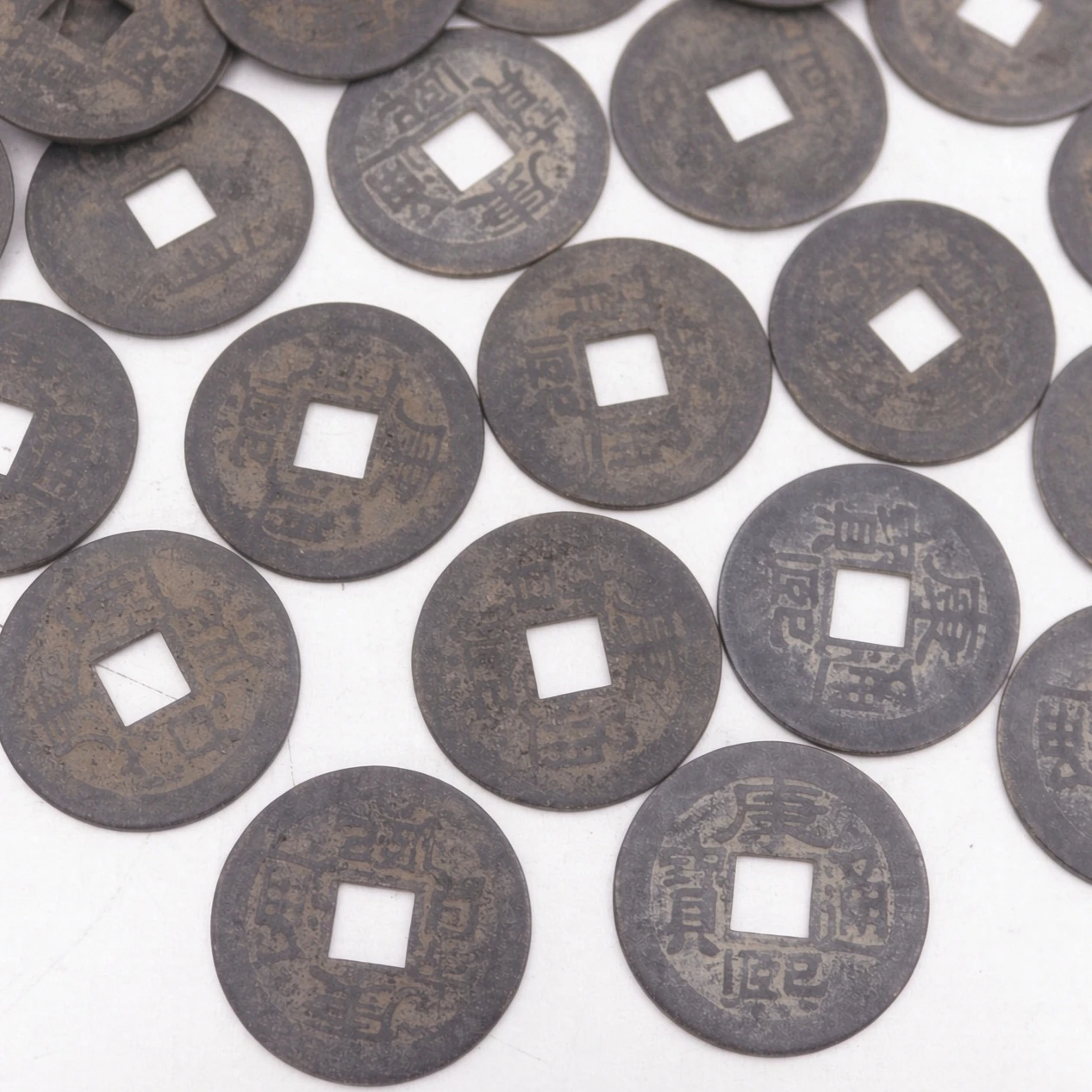 Lots 10 pcs replica china Qing Dynasty Qian long Jia qing  Yong zheng  Alloy coins feng shui 24mm