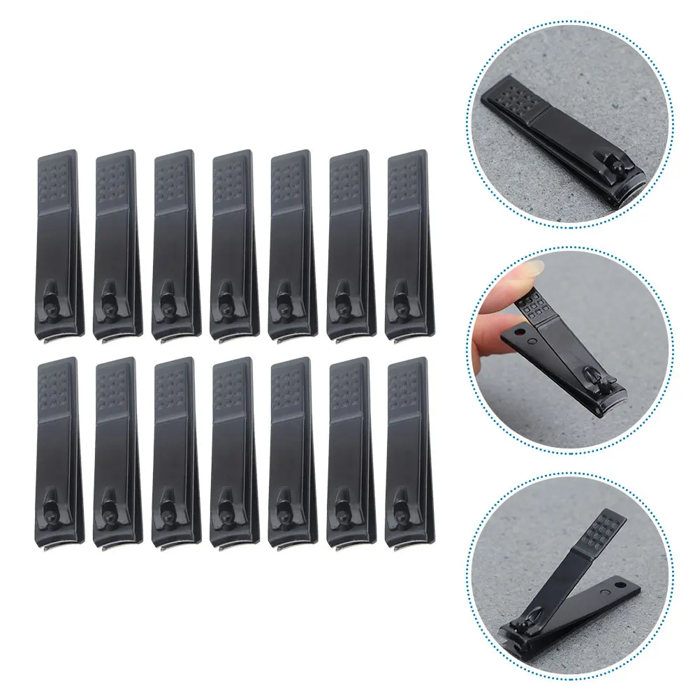 طقم قصافة أظافر من الفولاذ المقاوم للصدأ مكون من 15 قطعة بتصميم مريح ومقبض طويل للعناية اليومية الموثوقة بالأظافر والقدمين