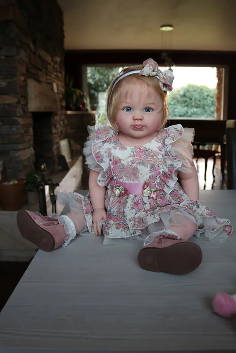 Emmeline 28Inch New Arrival Huge Size Reborn Doll Kit Unfinished Unpainted DIY Parts with Connector Cloth body and Random Eye