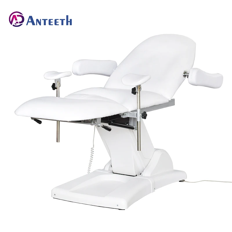 Legs Rotating Adjustment  Gynecological Bed Woman Pelvic Examination Bed Hospital Gynecological Examination Table with Wheels