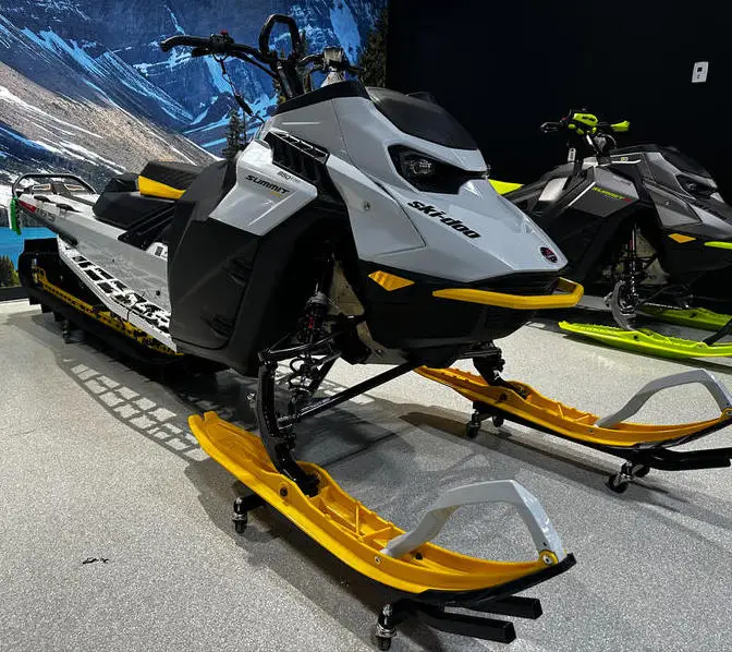 Cheap price Snow mobile Snow scooter snowmobile with CE certification