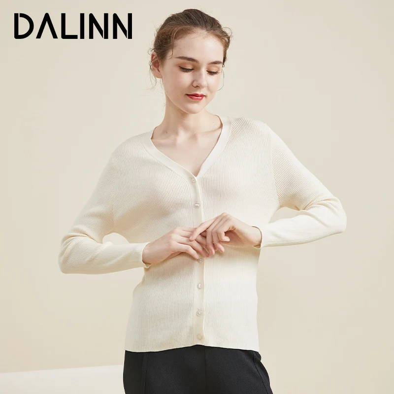 

Woman Slim Cardigans Silk Cotton Blend V Neck Single Breasted Sweater 2023 Fall Winter Knitted Jackets Black DALINN