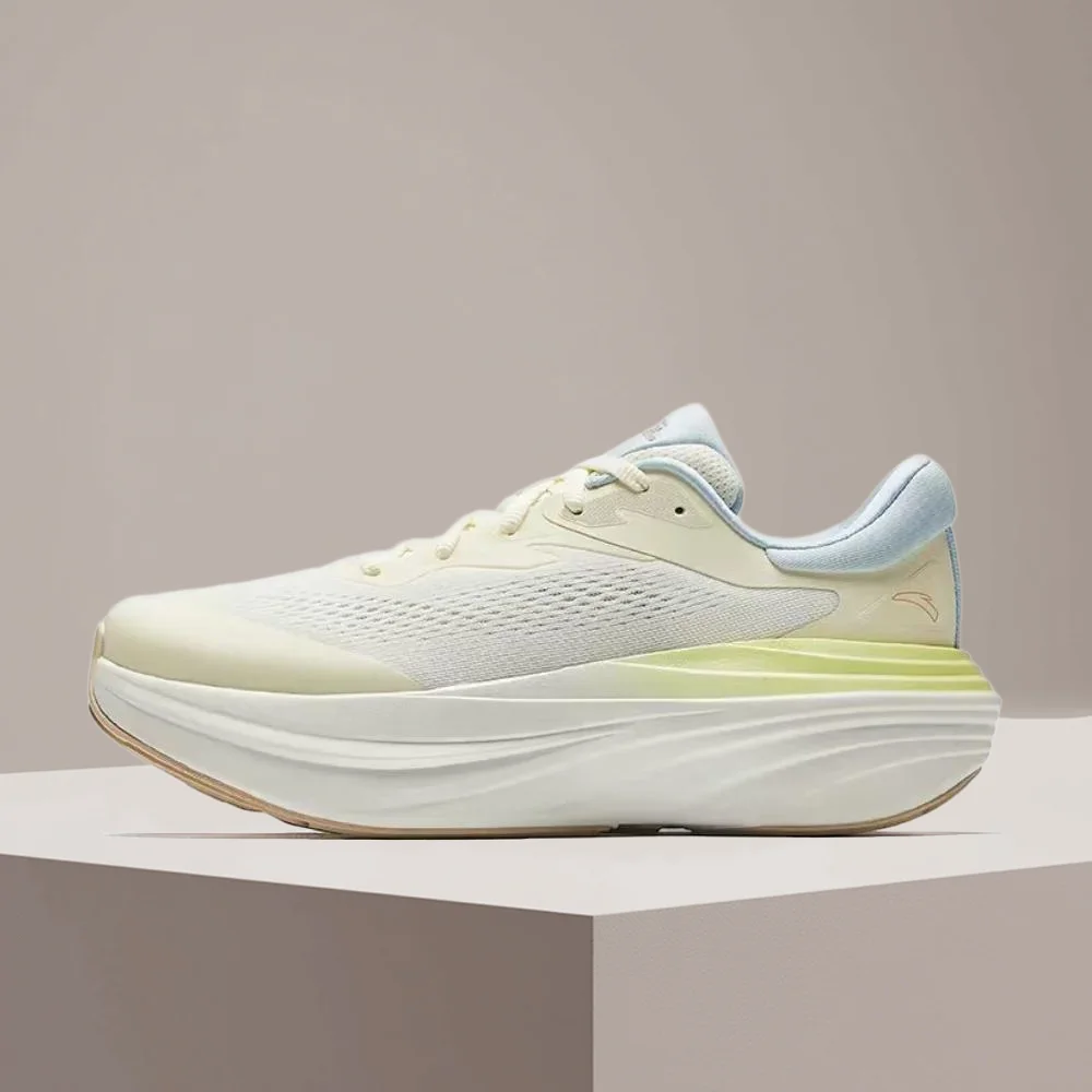 

Anta Travel Step 2S: A simple, versatile, low-top running shoe that combines comfort and style (Women's), White, 122535545-3