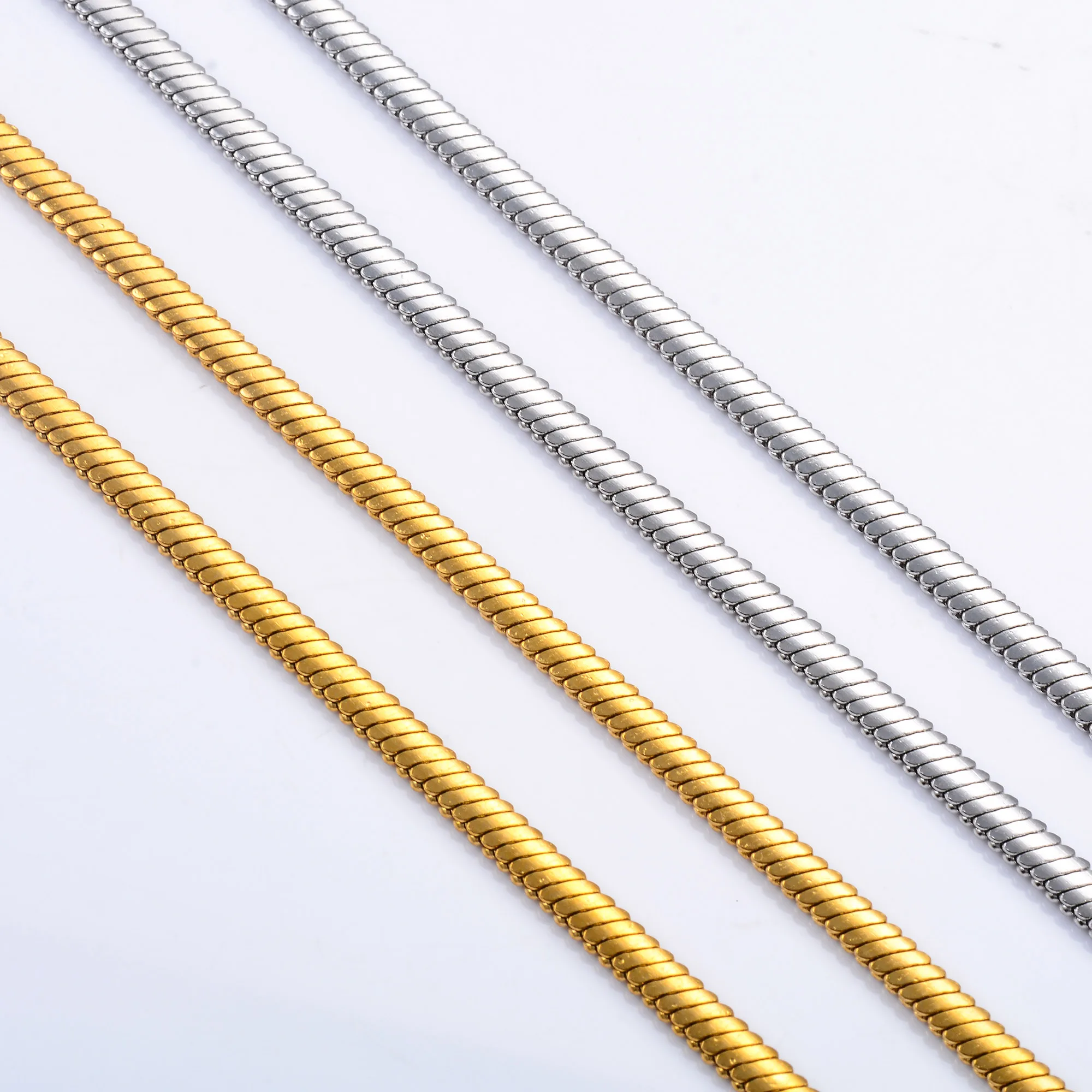 3.8mm Wide Stainless Steel Flat Mealworm Chain Necklace for Women Men Baguette Chain Silver and Gold Color Choker Metal Jewelry