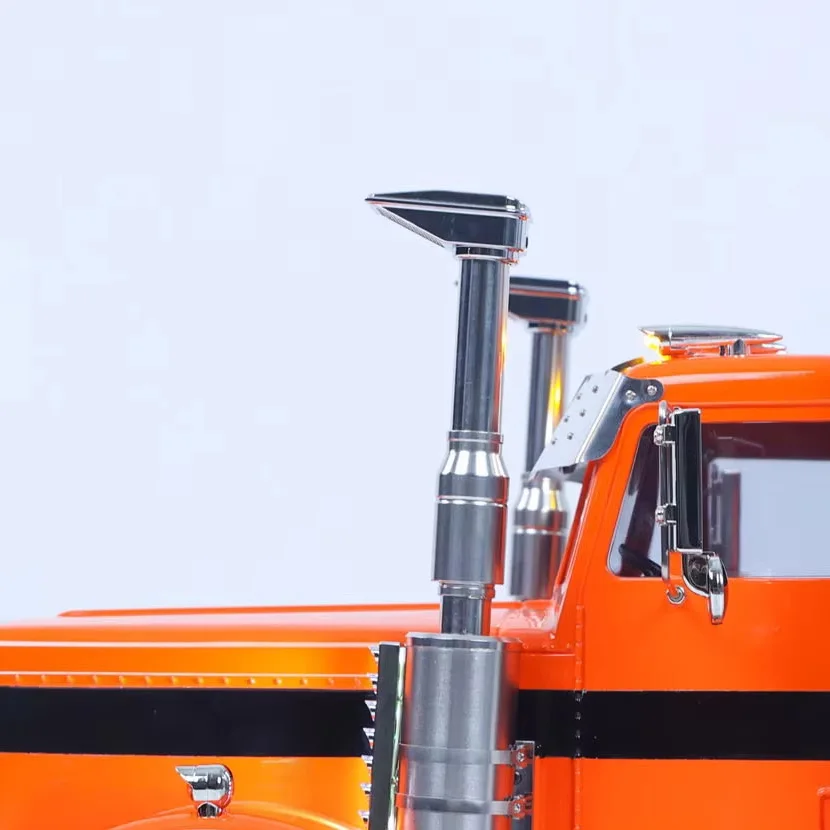 

Радиоуправляемый тягач TAMIYA 8X4 1/14 56344 Grand Hauler TOUCAN с шасси средней подъемной оси, подвеской и дымогенератором