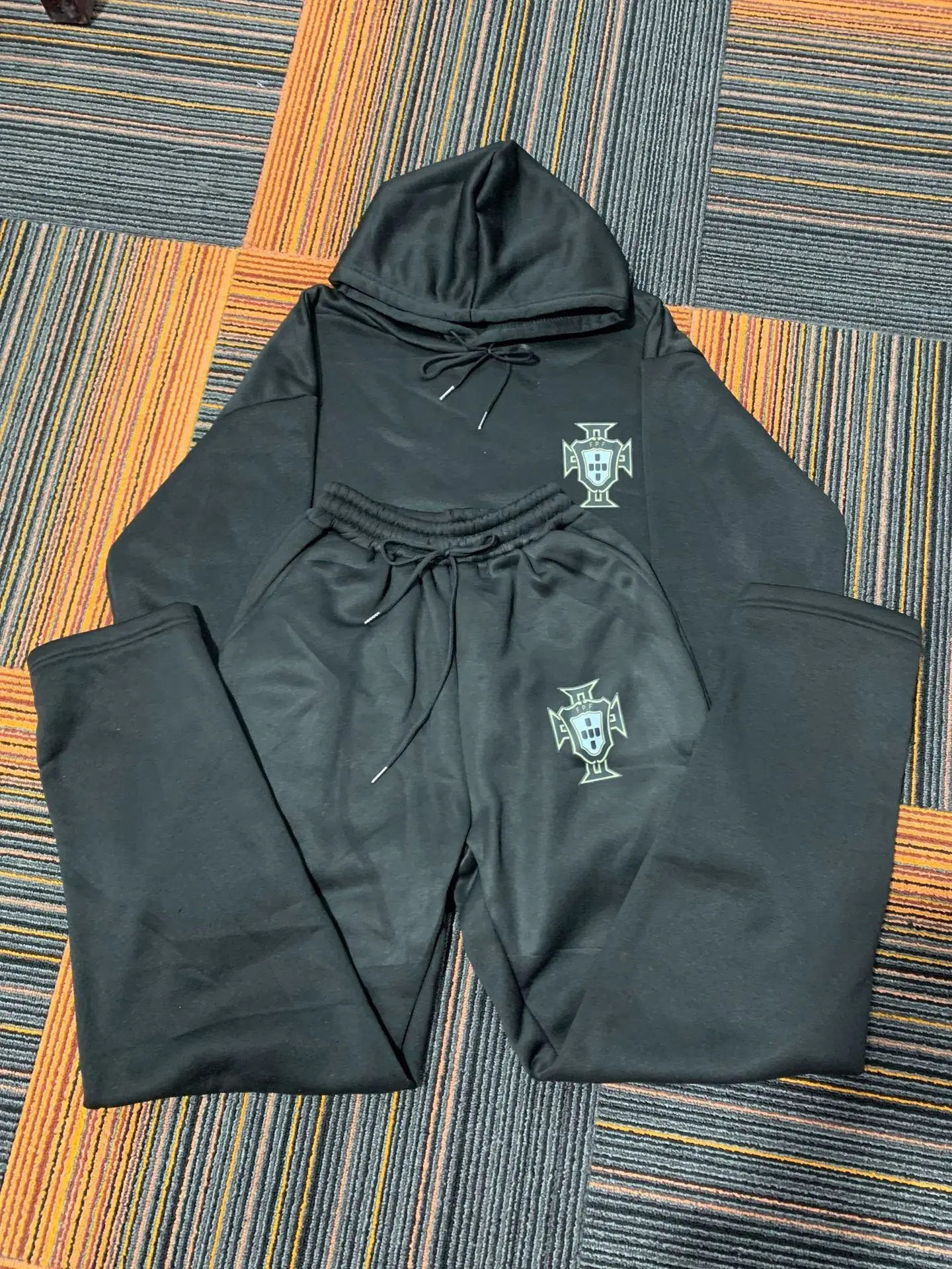 2025 Autumn and Winter New Style Long-Sleeve Hooded Shirt, Trendy Loose Casual Pants, and Sweatshirt Set for Men