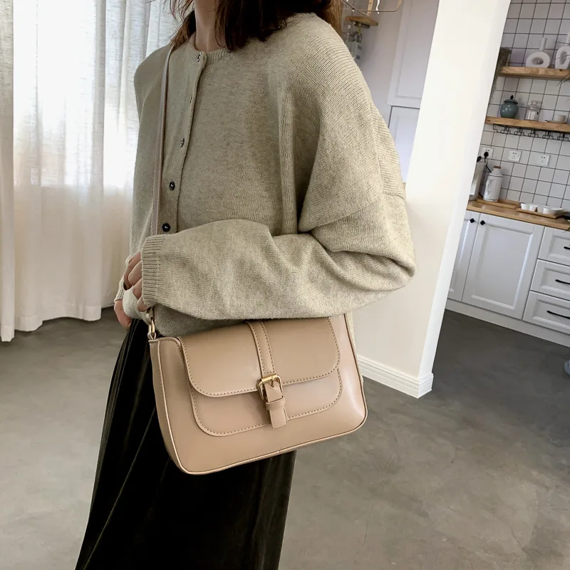 Trendy Saddle Shoulder Bag Women Pu Leather Crossbody Bags Simple Solid Color Flap Messenger Designer Handbag Pouch Wholesale