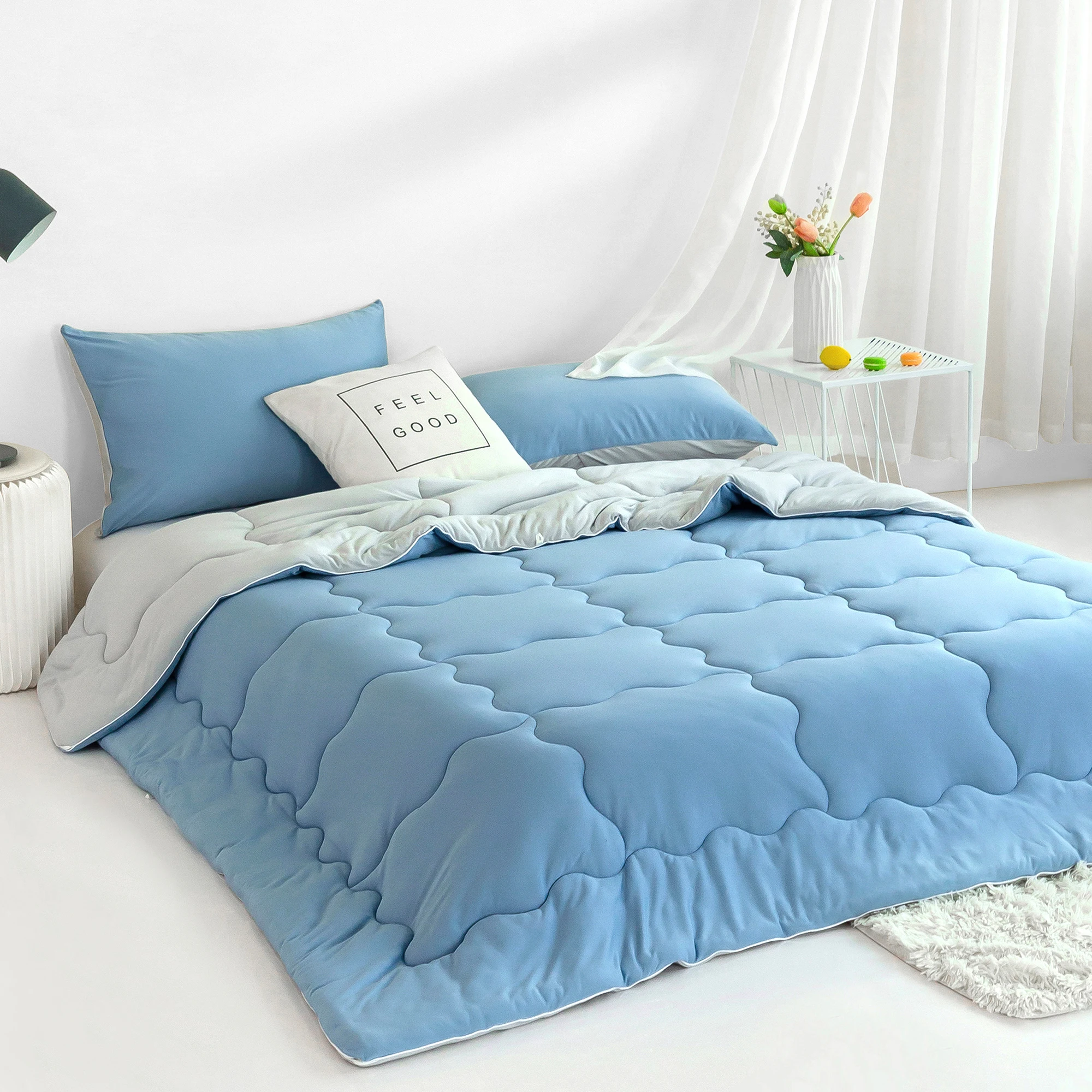 

light blue and grey, Cozy Fully Breathable Bedding comforter sets,The 271*234cm is 107inch*92 inch ,fitted forKing/Cal King Bed