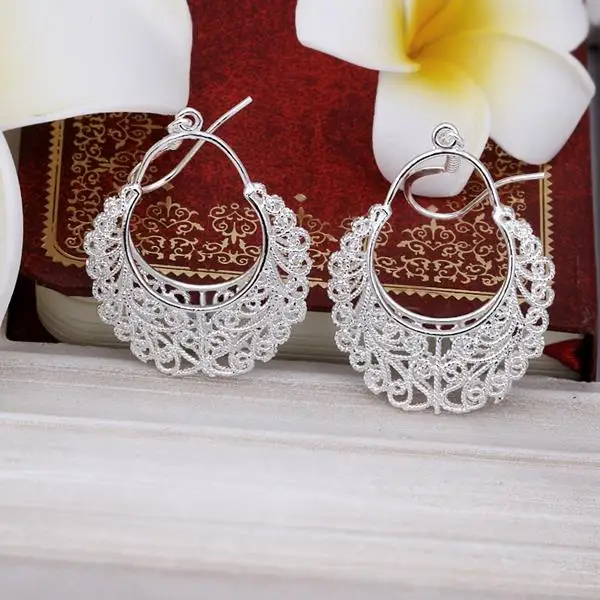 Korean fashion charm 925 Sterling Silver vintage earrings for women luxury designer Jewelry wedding accessories Holiday gifts