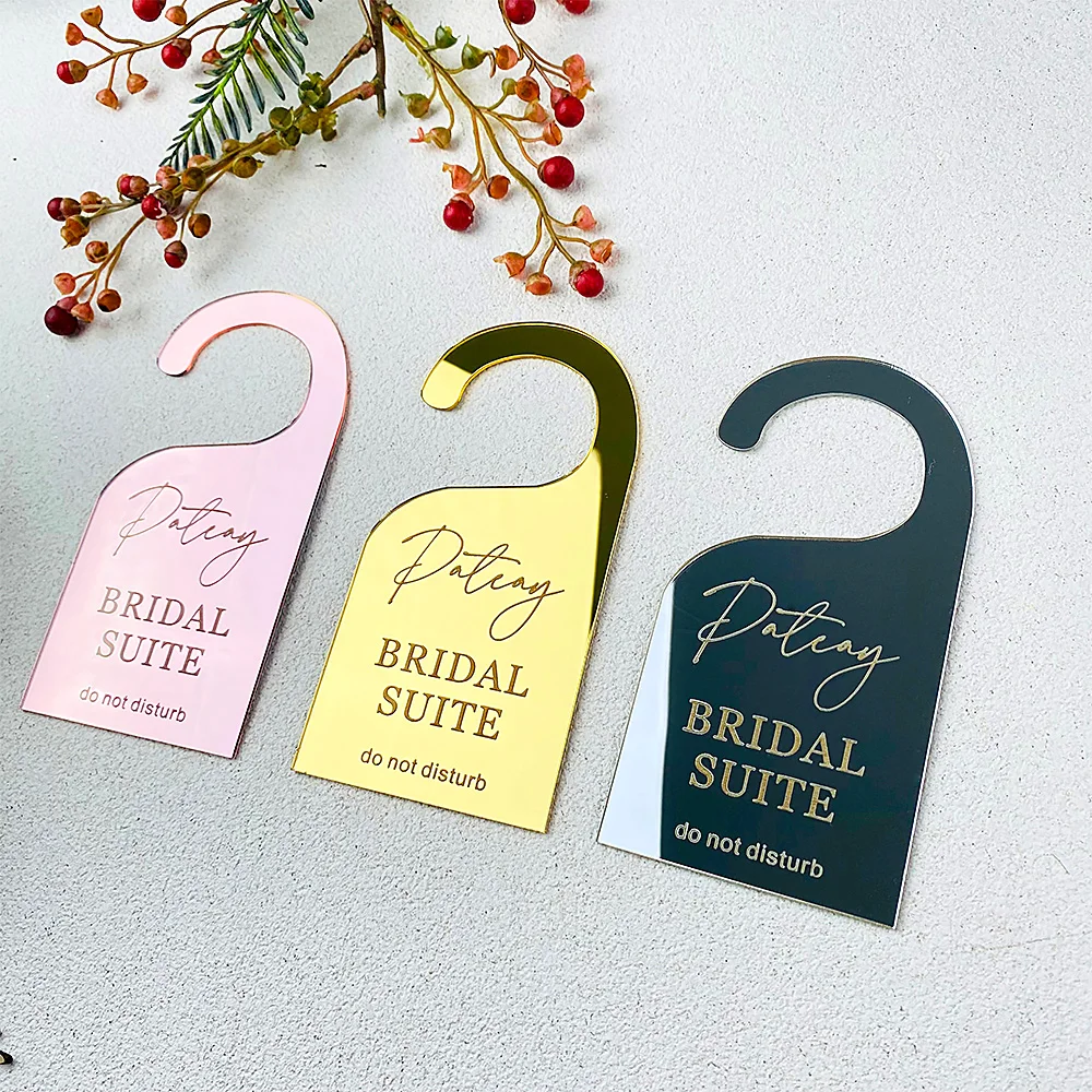 Personalized Wedding Do Not Disturb Door Hangers Bridal Suite Hanging Door Sign Customized Bride Name Party Acrylic Decoration