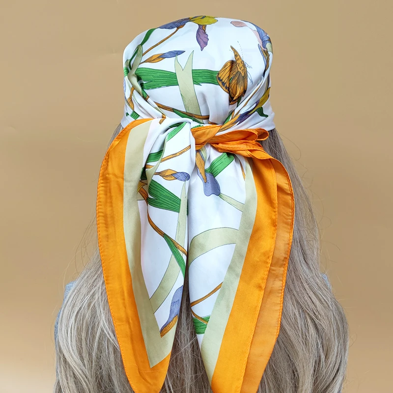 The Four Seasons Style Kerchief 2023 New Sunscreen Square Headscarf Luxury Design 70X70CM Silk Hijab Popular Women Beach Scarves