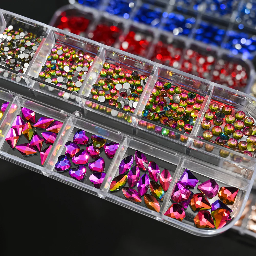 12 rejillas de diamantes de imitación de cristal rojo de lujo para uñas, formas mixtas, parte posterior plana, Strass de cristal, abalorios DIY, decoración artística de uñas con gemas