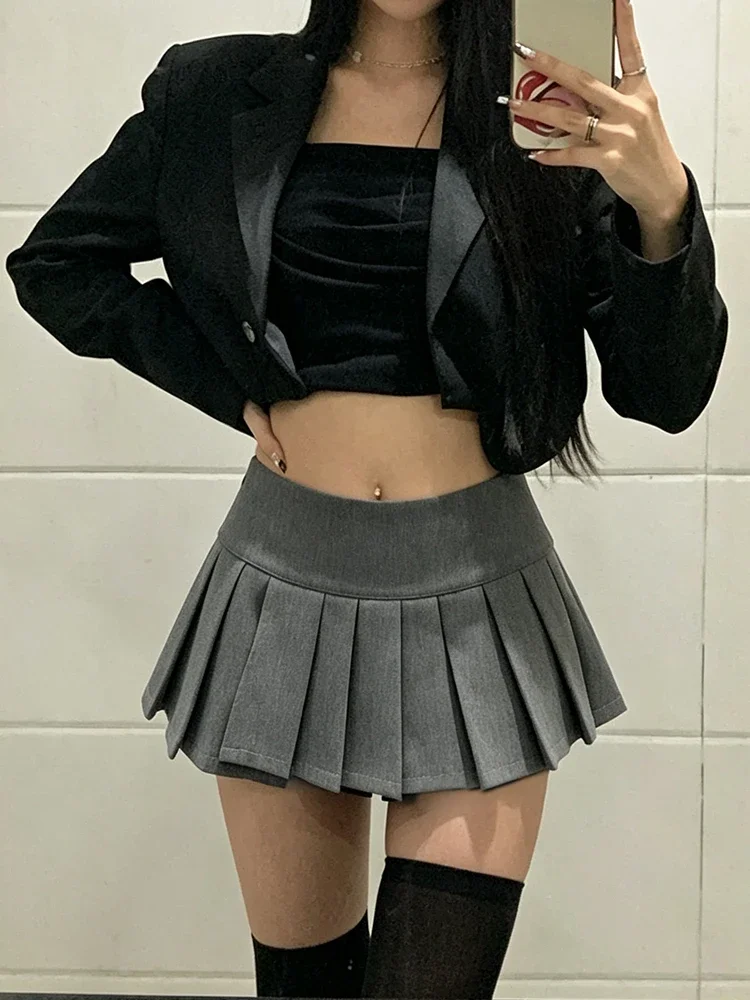 Pleated Mini Skirt Women Y2K E-girl Dark Academia Aesthetic Streetwear High Waist Knife-Pleat with Built-in Shorts A Line Skort
