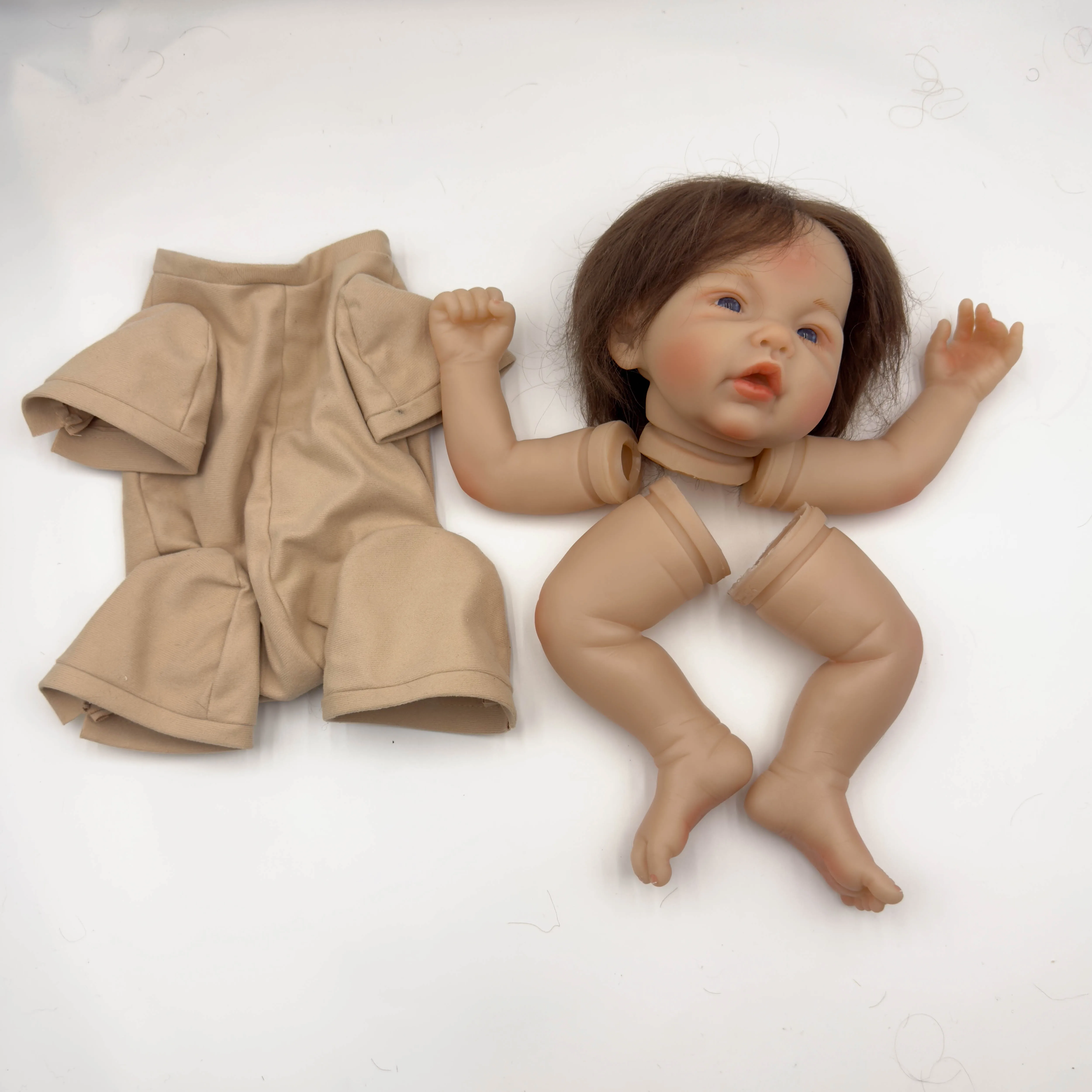 19 inch pasgeboren reborn pop kit meerdere lagen schilderen 3D huid levensechte ongemonteerde DIY pop onderdelen met handwortel-haar