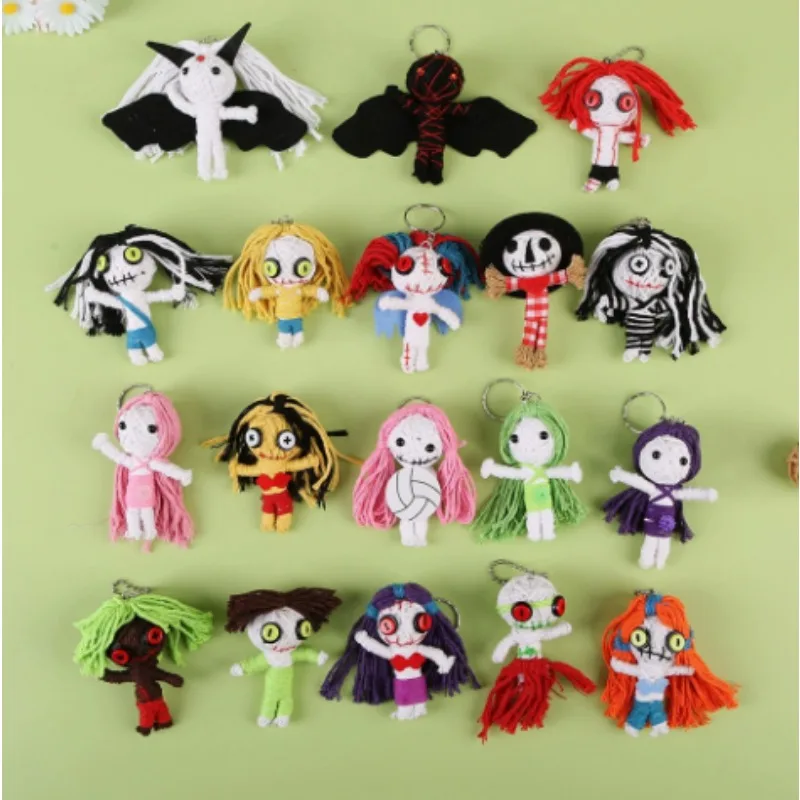 Novel pranks and funny voodoo pendants, doll pendants, Halloween party gifts, hand-crocheted Gothic-style skull and mummy shapes