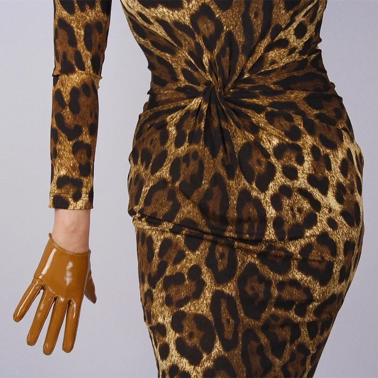Women's Brown Latex Short GLOVES 16CM Shiny Tan Faux Patent Leather Wet Look Evening Prom Opera Halloween Custome Fashion