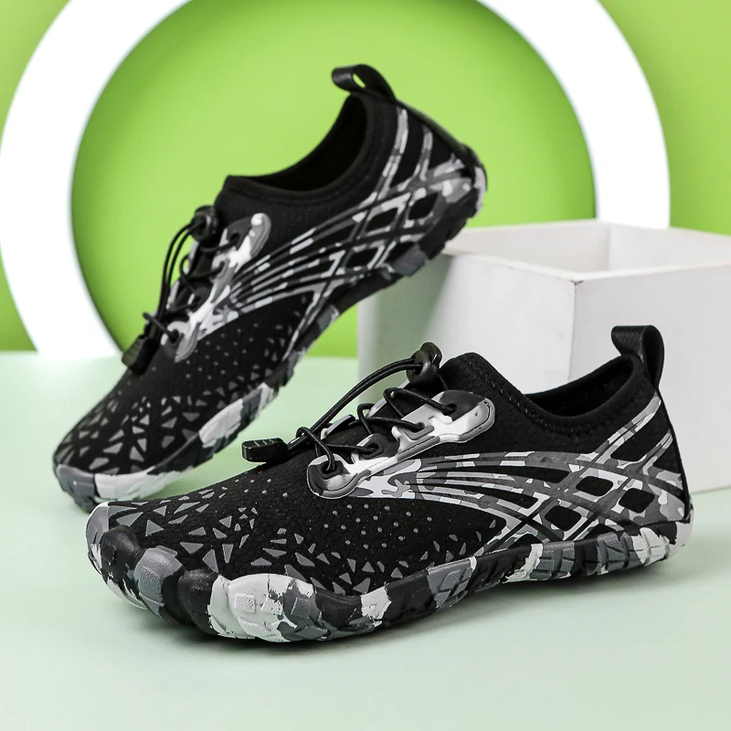 

Qiuck Drying Aqua Shoes Women's Water Shoes Swimming Barefoot Five Fingers Aqua Shoes Colorful Beach Seaside Light Sneakers