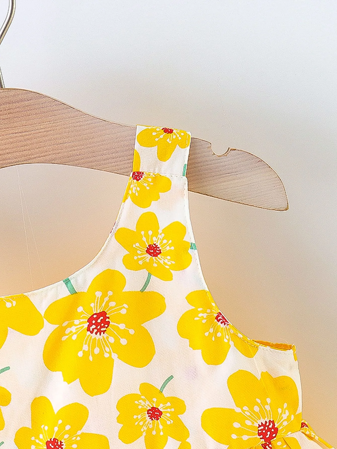 Baby girl summer new sweet breathable travel holiday wind sleeveless dress + hat yellow small floral print casual cute suit