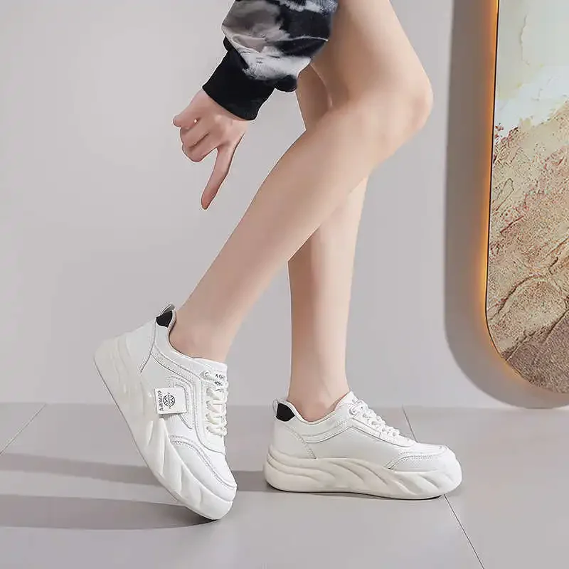 

Round Nose Road Lady Skateboarding Tennis Women Shoes Original Brands Sneakers Woman Sport Tensi Sneeker Minimalist Trends