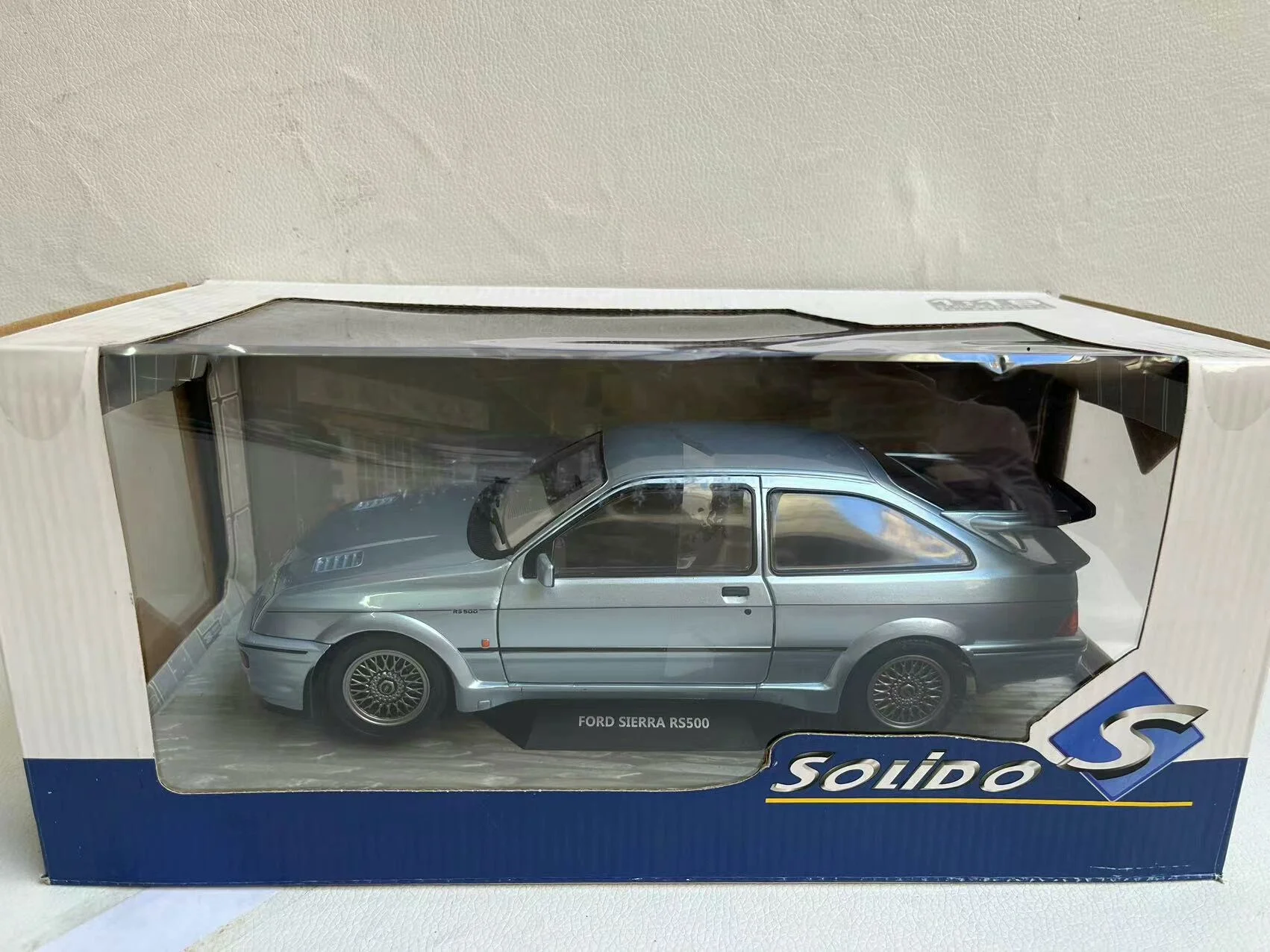 

Diecast SOLIDO 1/18 Scale RS500 1987 Alloy Car Model