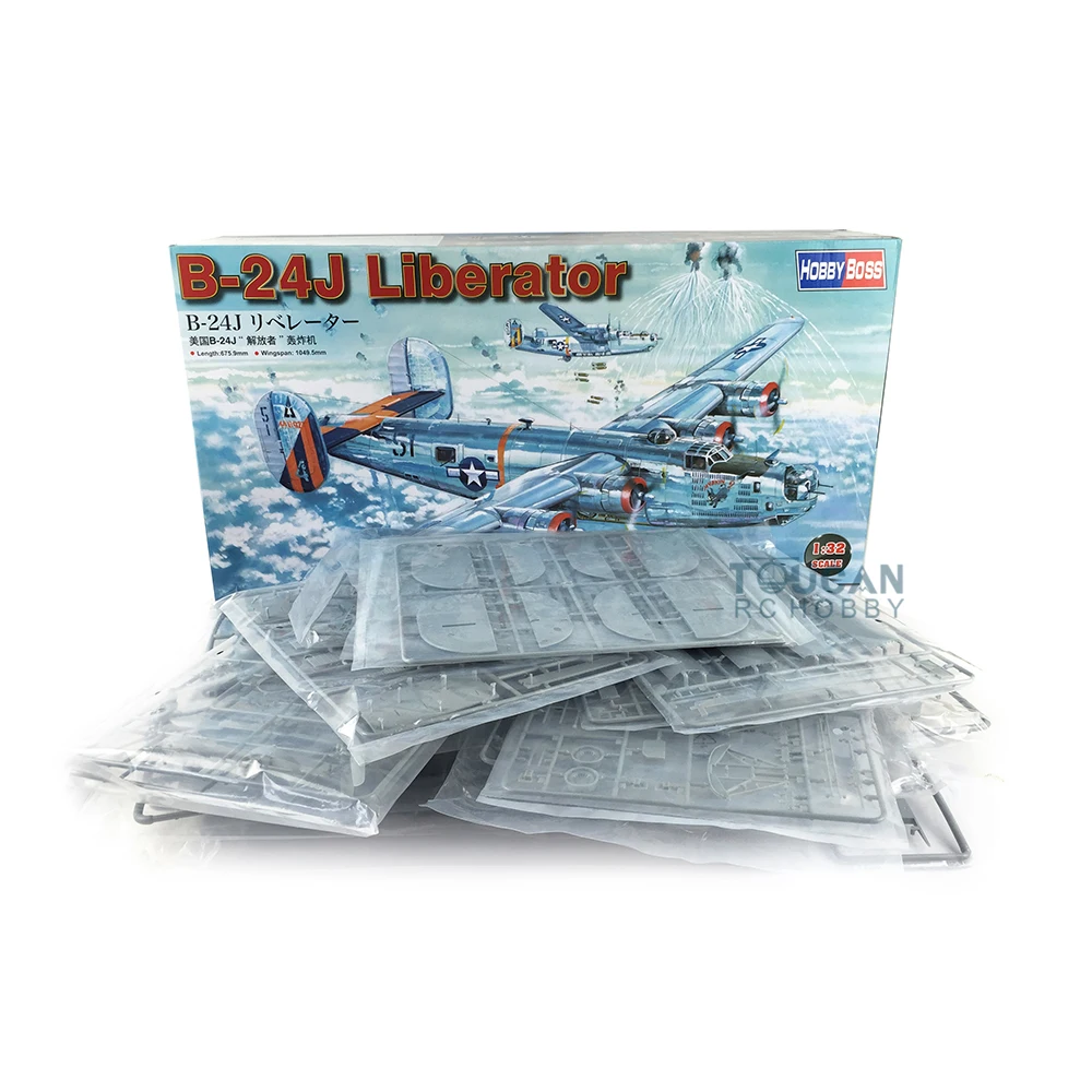 1/32 ホビーボス 83211 B-24j リベレーター爆撃機航空機プラモデルキット航空歴史コレクター用