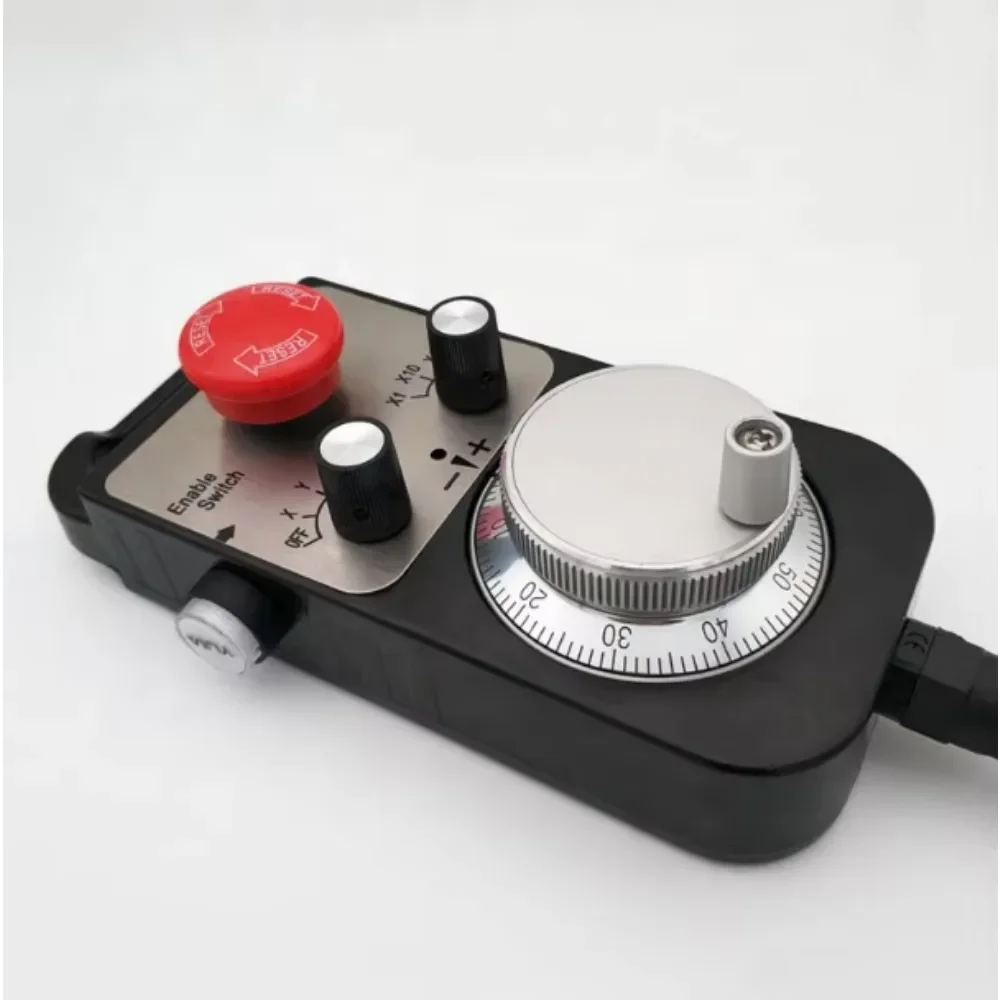 Hot Selling 4 Axis GSK218MC System 100PPr DC5V Manual Pulse Generator MPG CNC Electronic Handwheel With Emergency Button