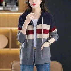 Women Sweater Cardigan Coat 2025New Fashion Stripe Knitted Sweater Ladies Long Sleeve Zippers Knitwear Jacket Female Casual Tops
