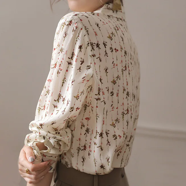 Seidenhemd Damen Sommer Neues bedrucktes langärmliges, lockeres, vielseitiges Oberteil im westlichen Stil