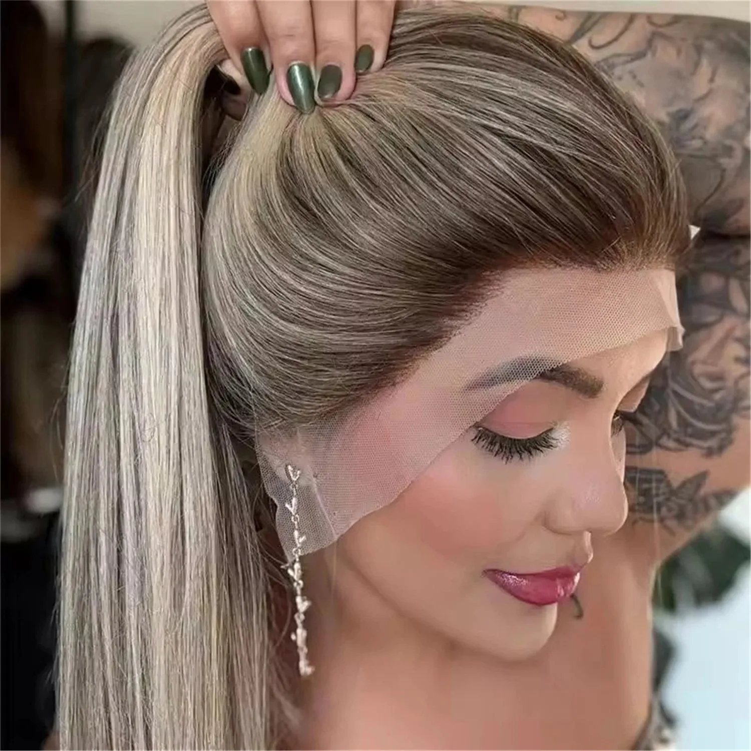 Cool Straight Hair Ombre Blodne Brown High Quality Synthetic Lace Wig Long Not Knotted Soft Hot Star Hair Small Large Cap Size