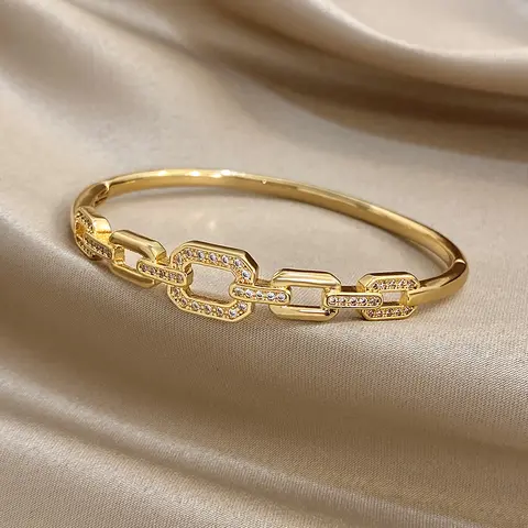 Greatera Luxury Zircon Decoration Golden Plated Cuff Bangle Women High Quality Hollow Square Original Design Bracelet Jewelry