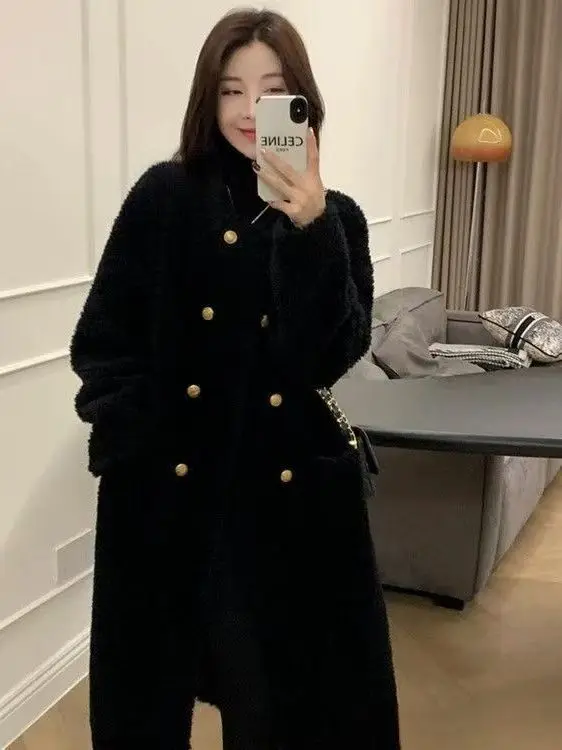 

Теплая куртка из овечьей шерсти с длинными рукавами, с завышенной талией, в повседневном стиле, зимнее пальто для полных женщин, модное, универсальное, свободного кроя.