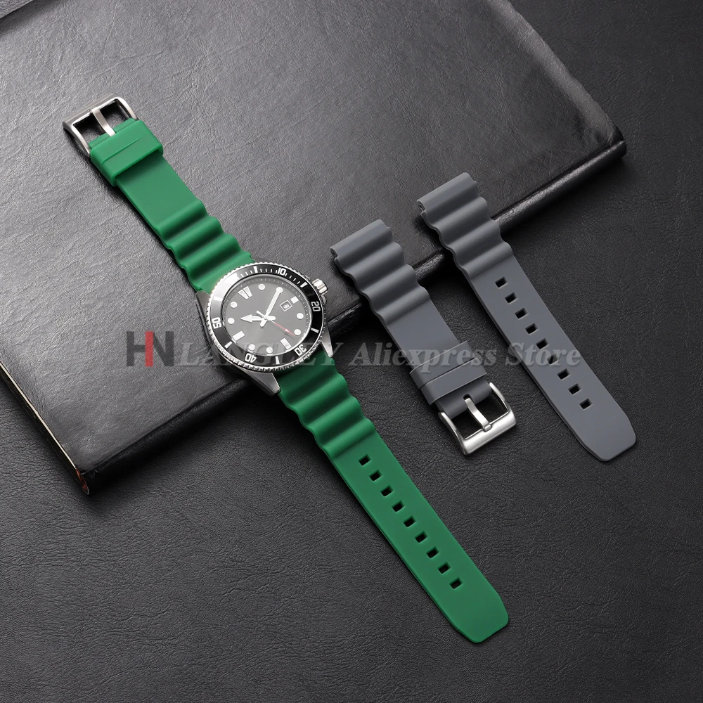 20mm 22mm Weiches Silikon-Gummi-Uhrenarmband für Herren und Damen, Sportliches Wasserdichtes Armband mit Dornschließe für Seiko SKX007 SRP777J1 – Detail 10