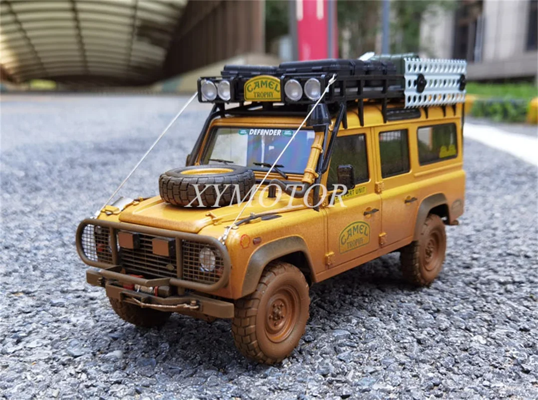 

Почти настоящий 1/18 для Land Rover Defender 110, верблюжья чашка 1993), отлитая под давлением модель автомобиля, игрушки, подарки, коллекция хобби, украшения