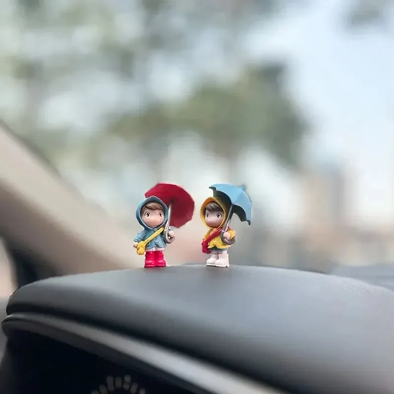 Car interior cute umbrella, action figures, automatic rearview mirror, Prada4pcs panel decoration