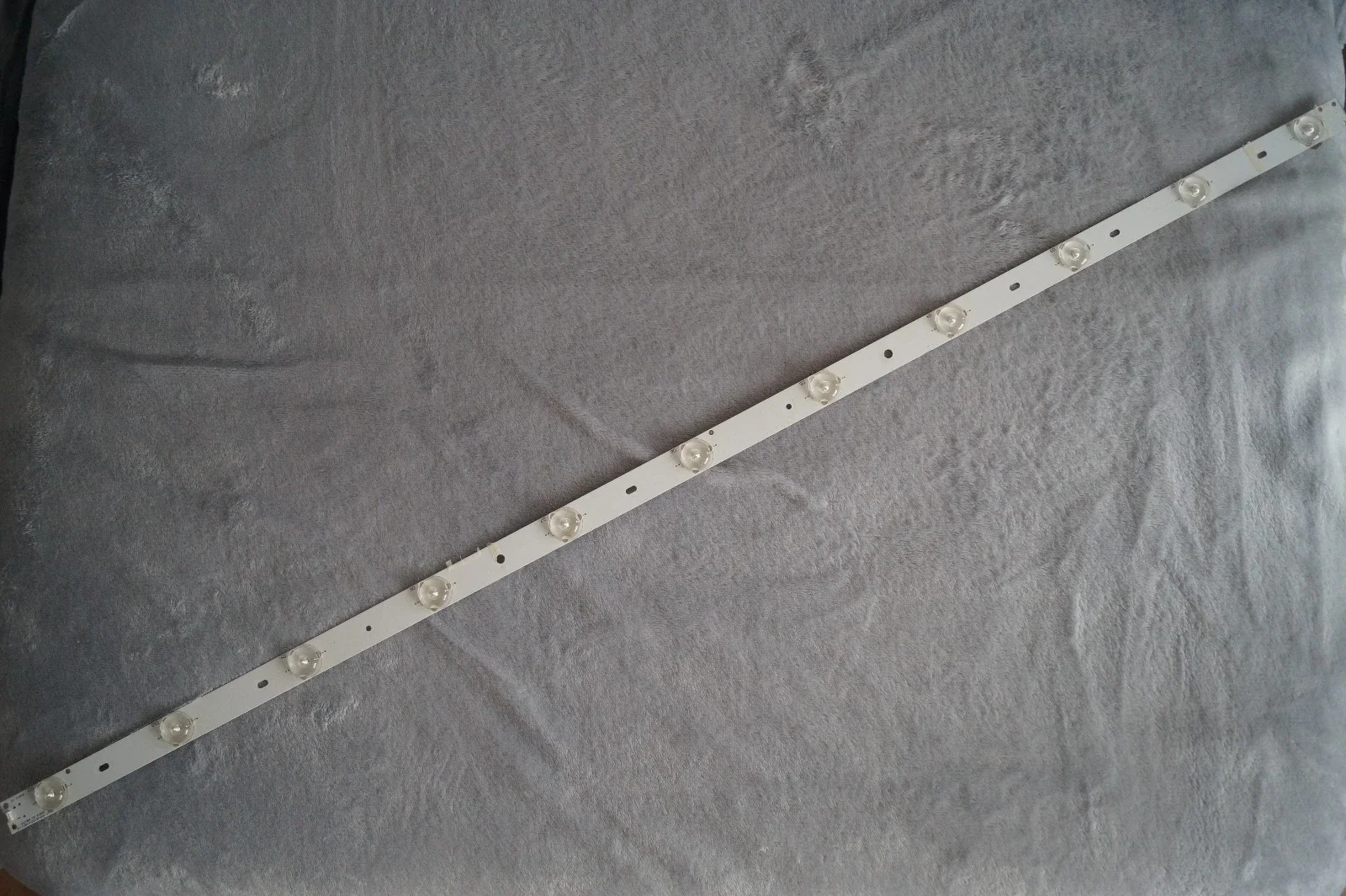 798Mm Led Backlight…