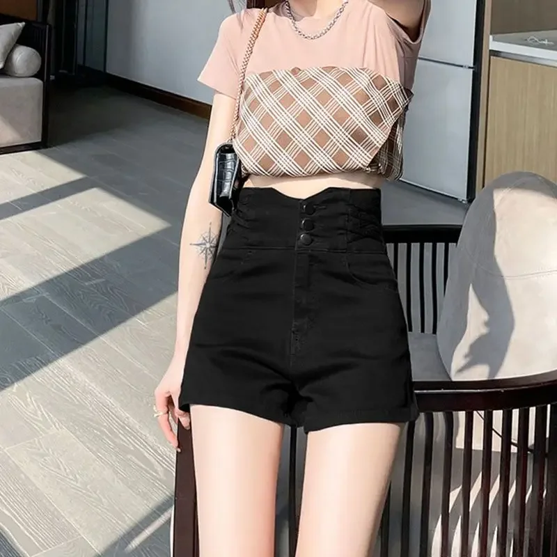 2025 Summer With Waist Pocket Button Denim Shorts for Women Fashion Clothing Designer Trend Flowy To Wear Short Jean Pants Woman