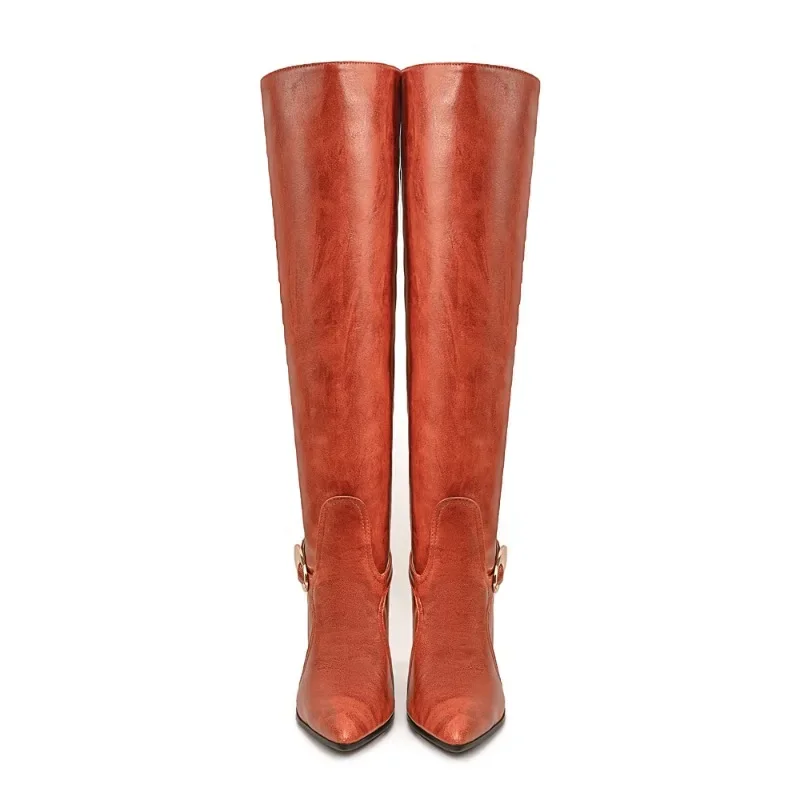 الرجعية حزام مشبك أحذية طويلة النساء أشار تو الانزلاق على المرأة أحذية عالية النمط البريطاني السيدات بوتاس Femininas أحذية عالية الكعب