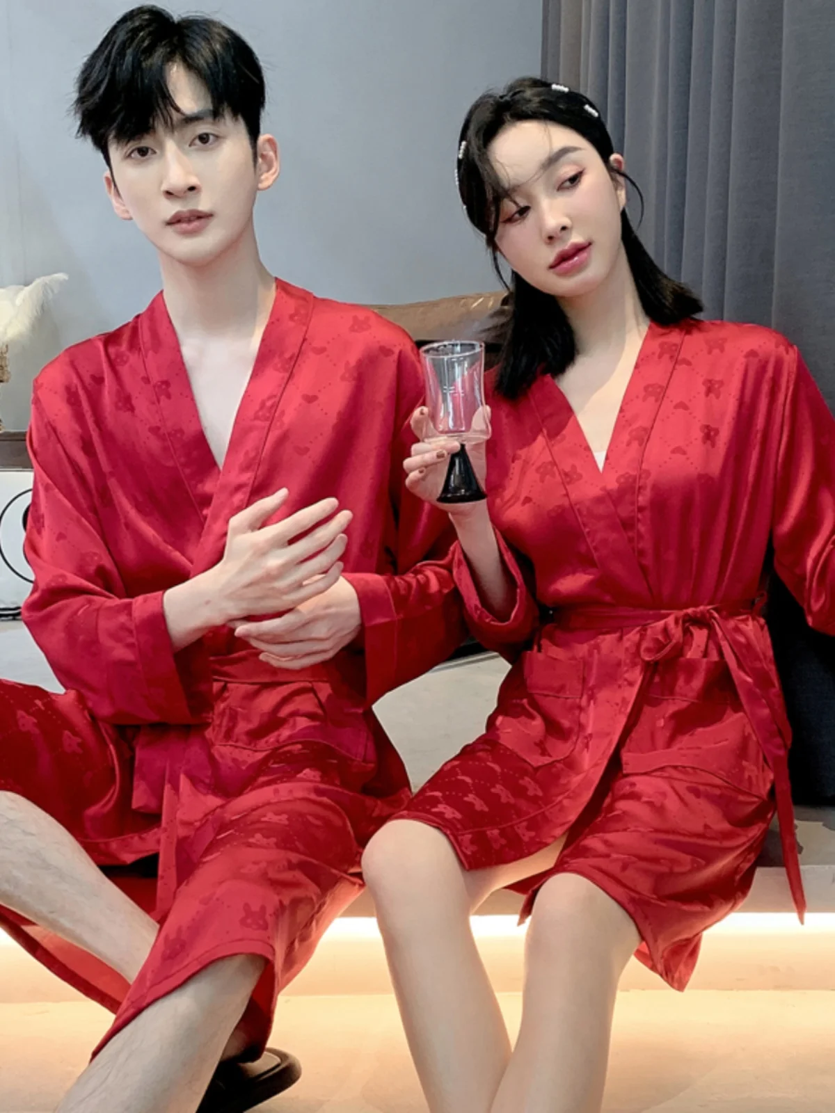 couples-spwear-ice-silk-spring-autumn-sle-bride-sexy-silk-this-year's-red-robe-men-women-home-clothes-pajamas-robe