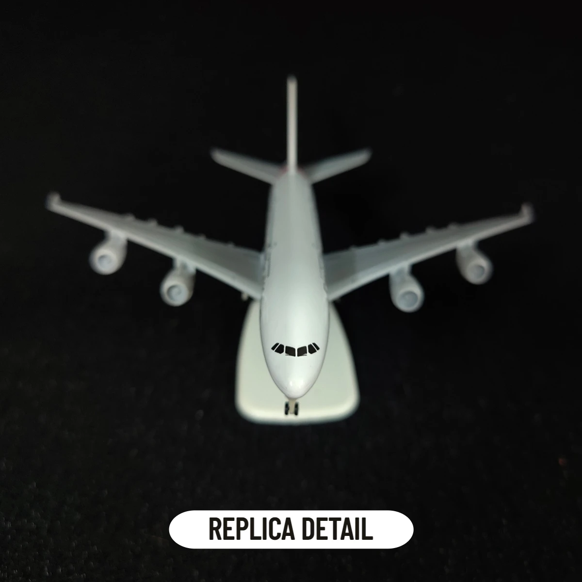 1:250 Metal Aircraft Model Replica Fly Emirates A380 Airplane Scale Miniature Art Decoration Diecast Aviation Collectible Toy