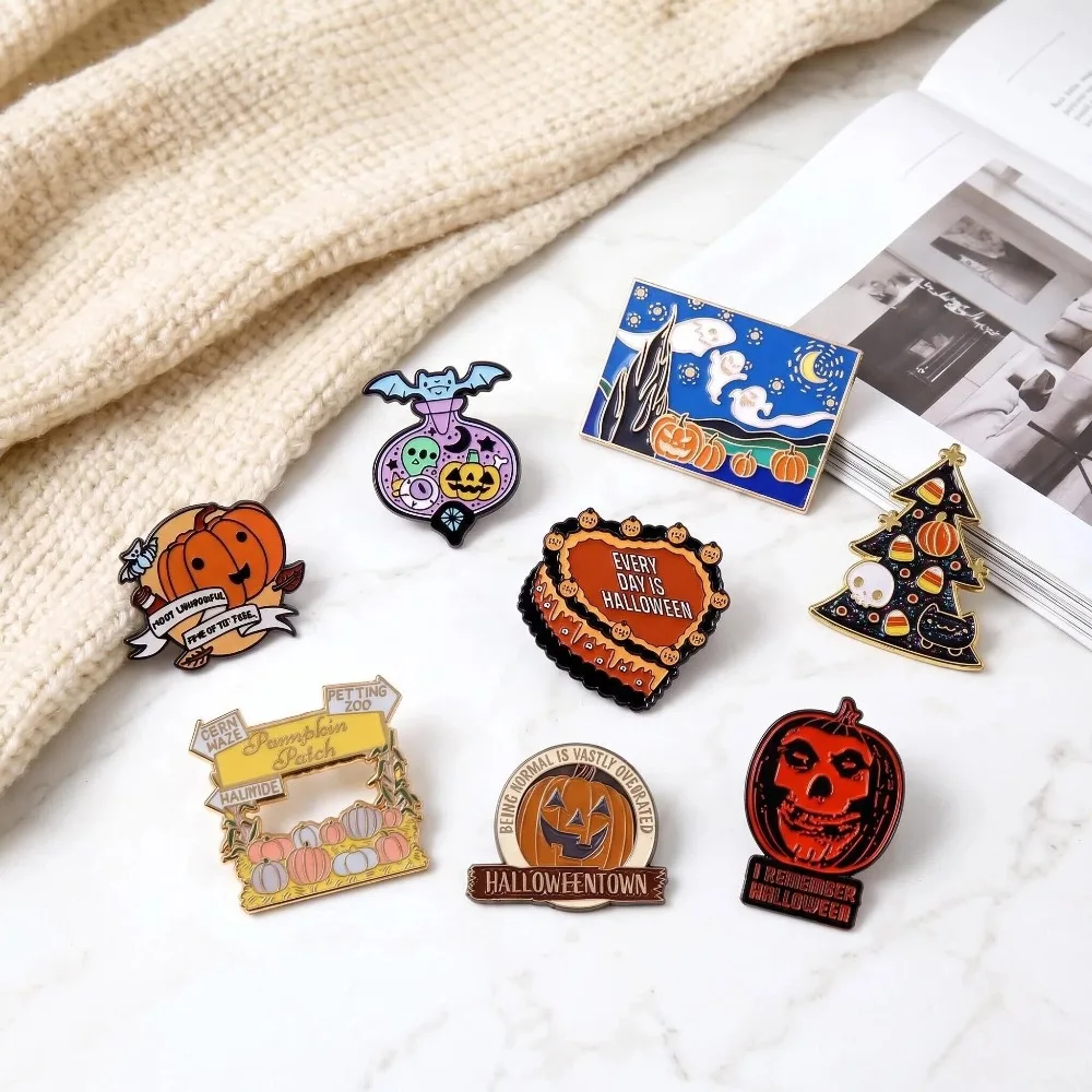 Halloween Pumpkin Brooch Ghost Pumpkin Cow Metal Badge Bottle Prajna Mask Enamel Pin Fun Skull Cartoon Lapel Pin Decoration Gift