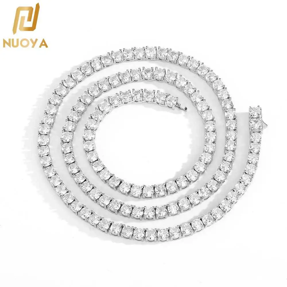 Fashion trend followers, the unisex 5mm Spring Clasp Necklace features PT950 Platinum base and glittering artificial diamonds