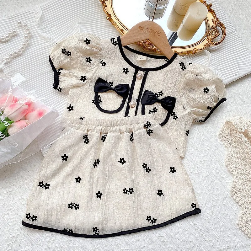 2Pcs Girls Clothing Set Girls Korean Clothing Summer Short Sleeve Flowers Bow Shirt Tops + Skirt 2pcs Outfits Children Clothing