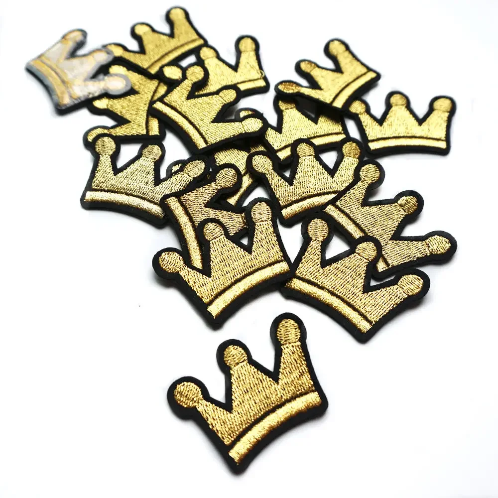 10PCS Gold Crown Cartoon Embroidered Patches Sew Iron On Badges King For Dress Bag Jeans T Shirt DIY Appliques Craft Decoration