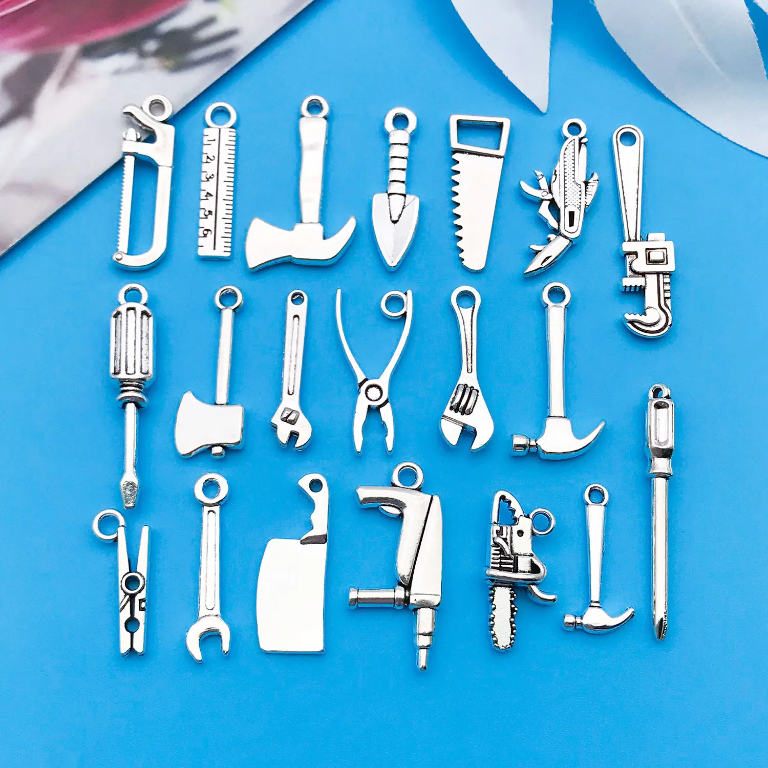 20-teiliges Set/Antik-Silber Werkzeugserie Modeschmuck DIY Schmuckherstellung für Schulanfang, Halloween, Erntedankfest, Modische Accessoires