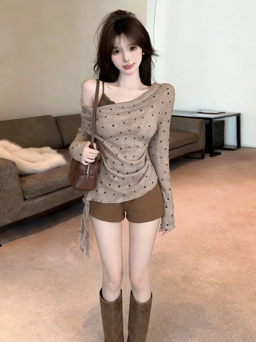 Retro Pure Desire Spicy Girl Atmosphere Lace Splice Long Sleeve Slim Fit Base Top Polka Dot Print Daily Wear Cotton Polyester...