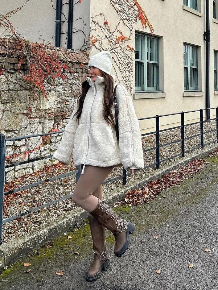 Fashion Solid Lamb Wool Patchwork Women Jackets Elegant Lapel Long Sleeve Pockets Zipper Coats Winter Lady Warm Streetwear 2024